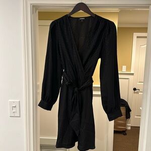 Long sleeve black patterned satin like dress